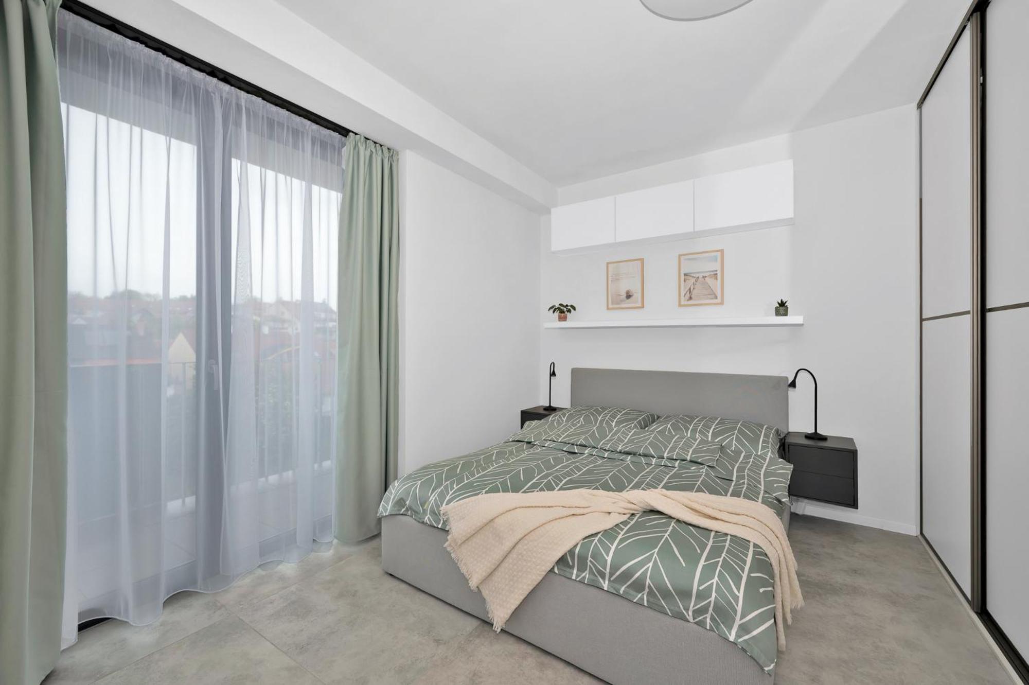 Fully Equipped Apartments With Terraces, Free Garage Parking, Netflix & Ac - By Apartmany Slapanice Cz Exterior foto