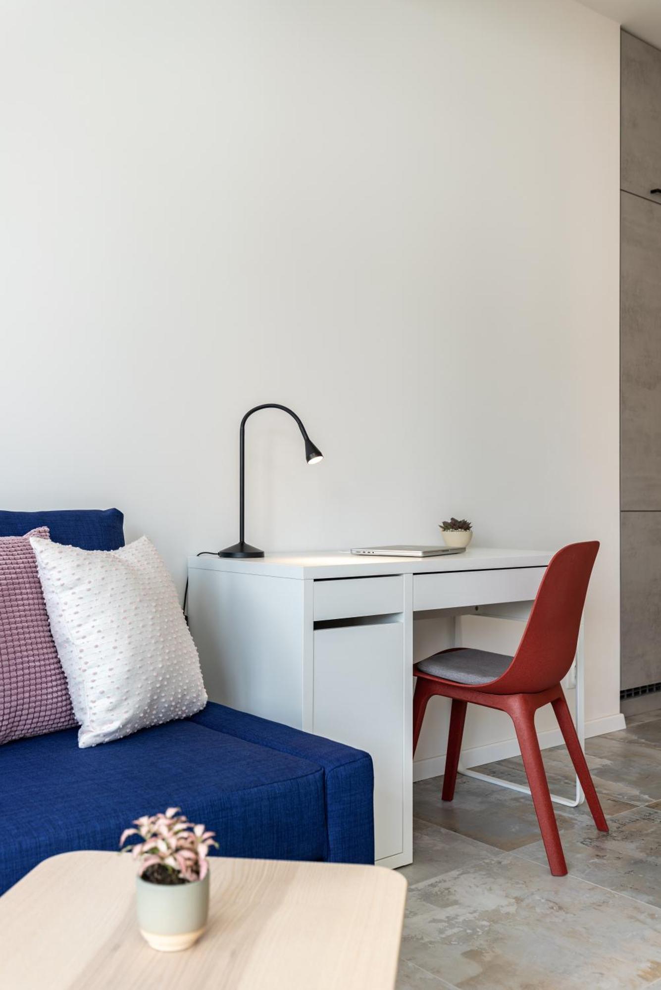 Fully Equipped Apartments With Terraces, Free Garage Parking, Netflix & Ac - By Apartmany Slapanice Cz Exterior foto